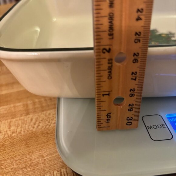 Cuthbertson Original Christmas Tree Casserole Dish 11.5" x 8.5" x 2" - Picture 7 of 8